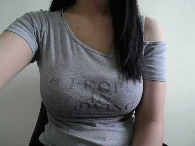 SalaChan's BongaCams show and profile