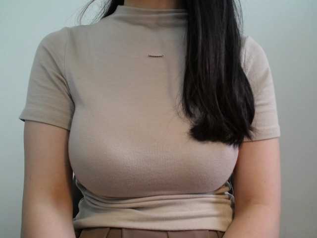 SalaChan's BongaCams show and profile