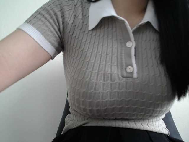 SalaChan's BongaCams show and profile