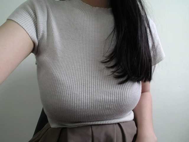 SalaChan's BongaCams show and profile