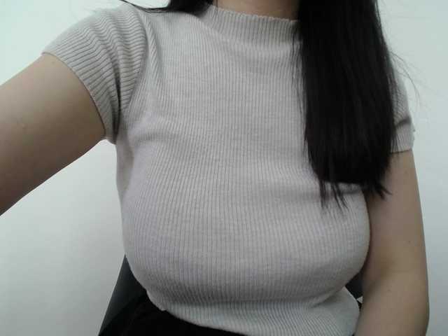 SalaChan's BongaCams show and profile