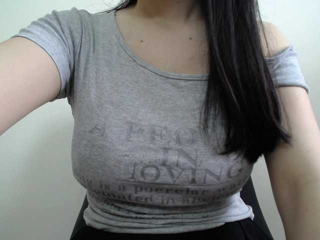 SalaChan's BongaCams show and profile