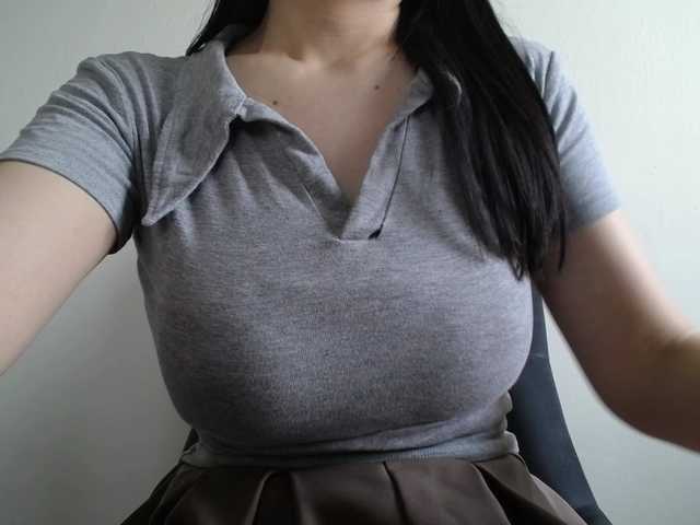 SalaChan's BongaCams show and profile