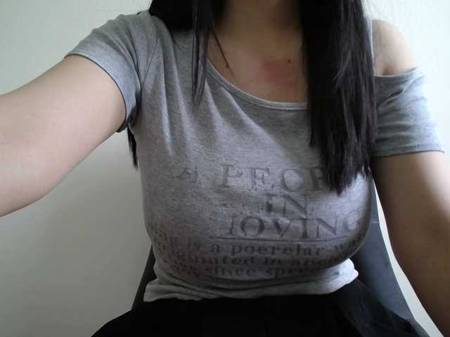 SalaChan's BongaCams show and profile