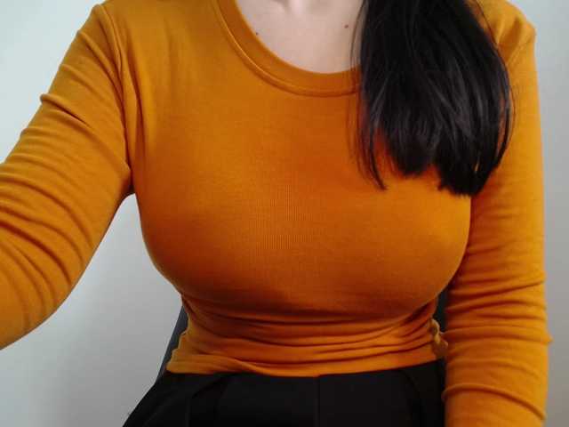 SalaChan's BongaCams show and profile