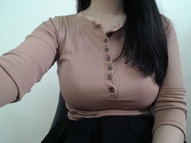 SalaChan's BongaCams show and profile