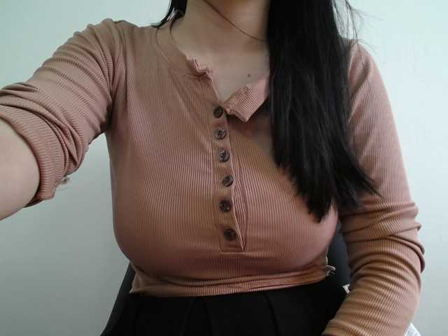 SalaChan's BongaCams show and profile