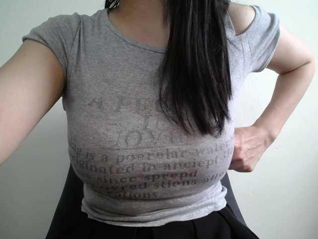 SalaChan's BongaCams show and profile