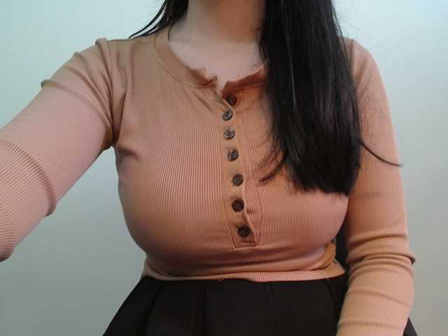 SalaChan's BongaCams show and profile