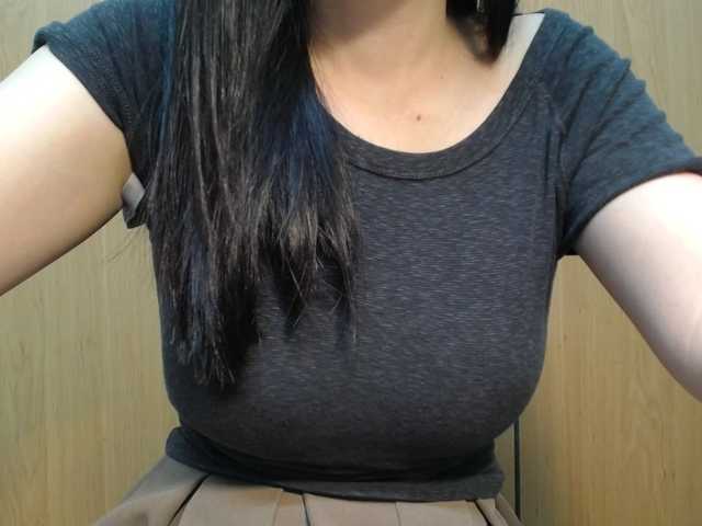 SalaChan's BongaCams show and profile