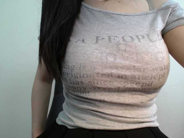 SalaChan's BongaCams show and profile