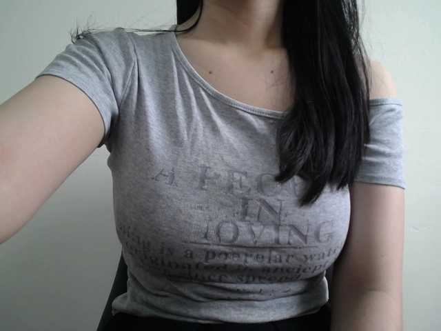 SalaChan's BongaCams show and profile