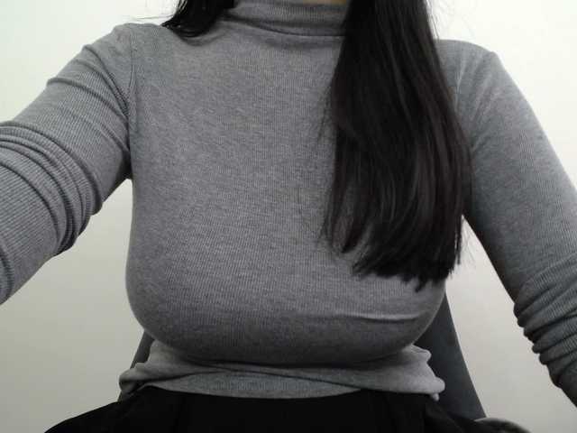 SalaChan's BongaCams show and profile