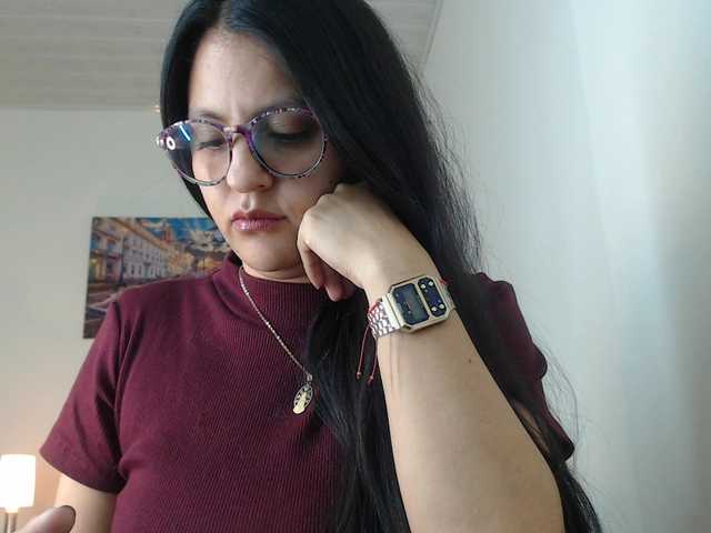 julietarossi's BongaCams show and profile