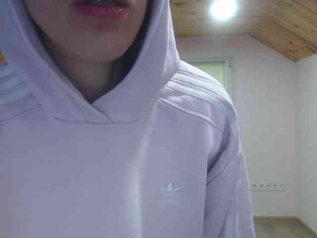 milusea Live Webcam on BongaCams