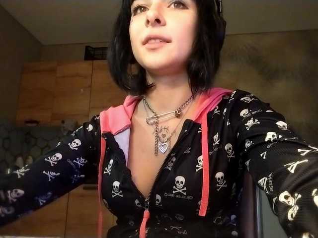 FreidaKozubal preview