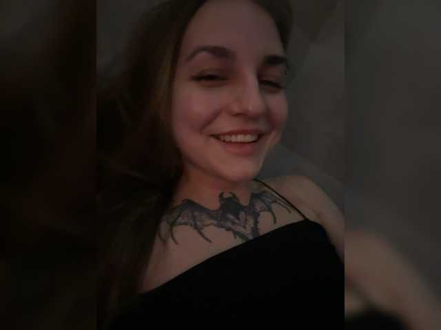 KrisVXN0's BongaCams show and profile