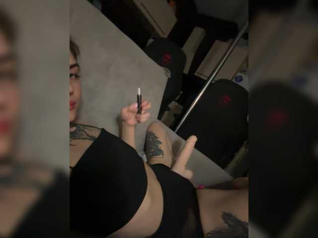 KrisVXN0's BongaCams show and profile