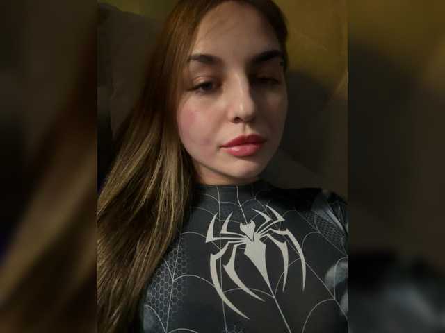 KrisVXN0's BongaCams show and profile