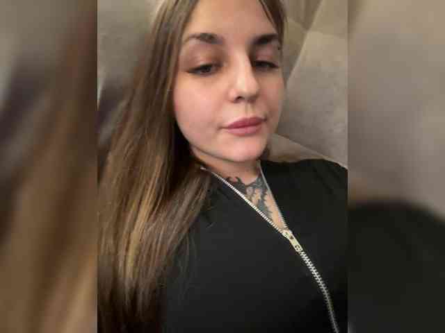 KrisVXN0 Live Webcam on BongaCams