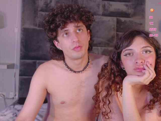 alesia-and-damian webcam