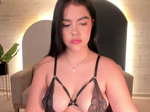 RenataBellucci's BongaCams show and profile