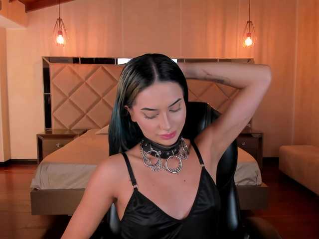 KayraLanne's BongaCams show and profile