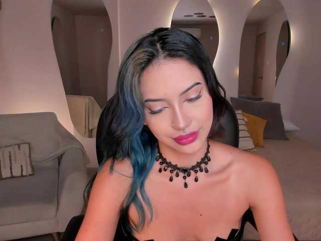 KayraLanne's BongaCams show and profile