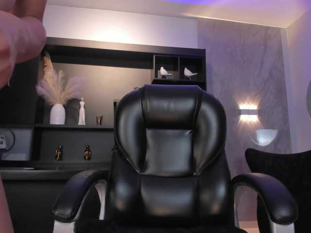 KayraLanne's BongaCams show and profile