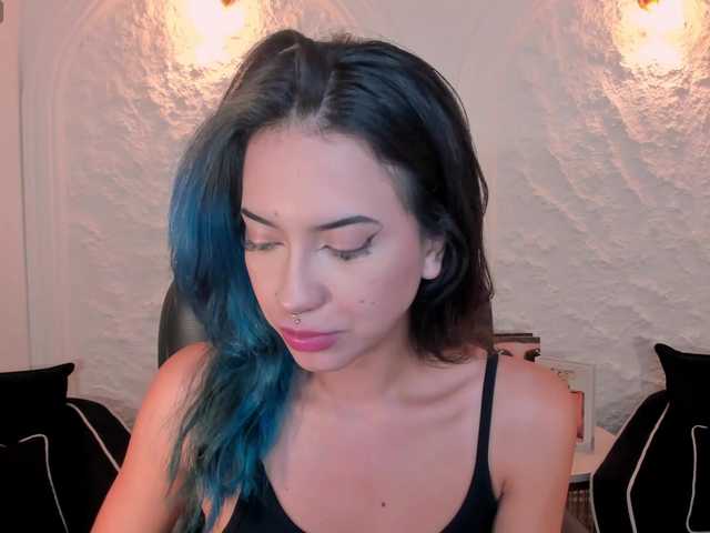 KayraLanne's BongaCams show and profile