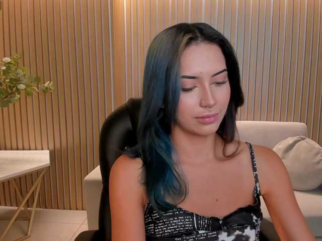 KayraLanne's BongaCams show and profile