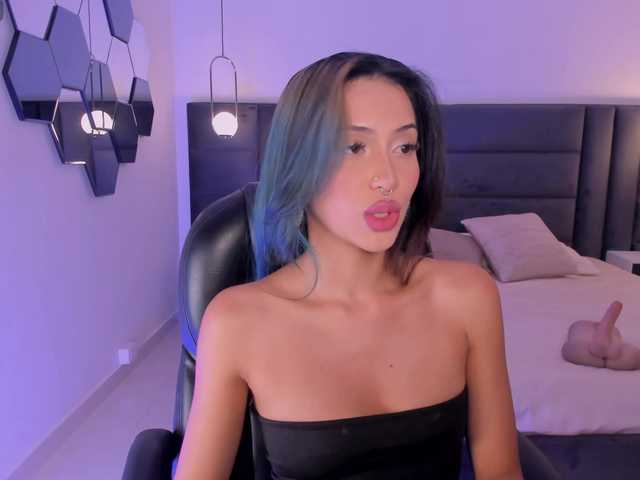 KayraLanne's BongaCams show and profile