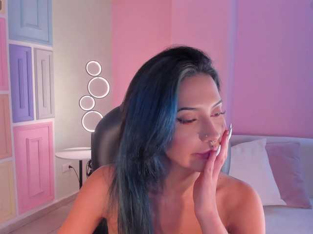 KayraLanne's BongaCams show and profile