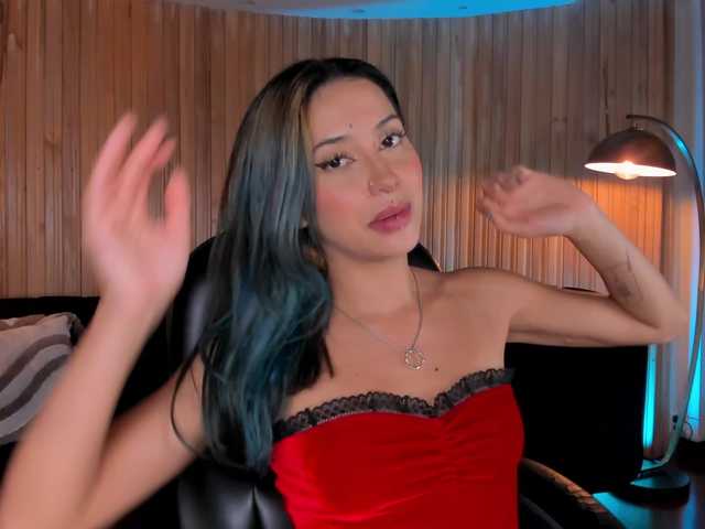 KayraLanne's BongaCams show and profile