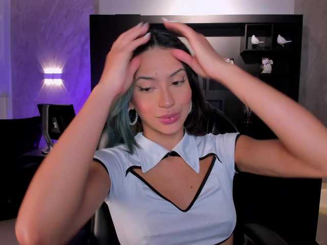 KayraLanne's BongaCams show and profile