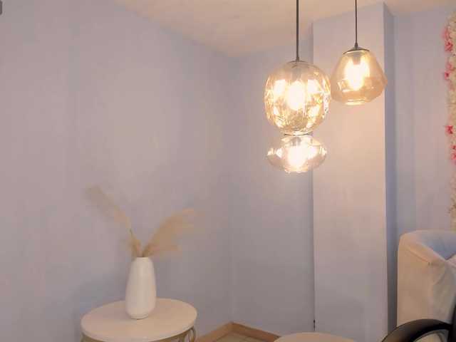 KayraLanne's BongaCams show and profile