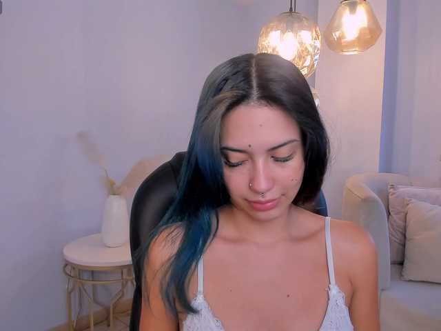 KayraLanne's BongaCams show and profile