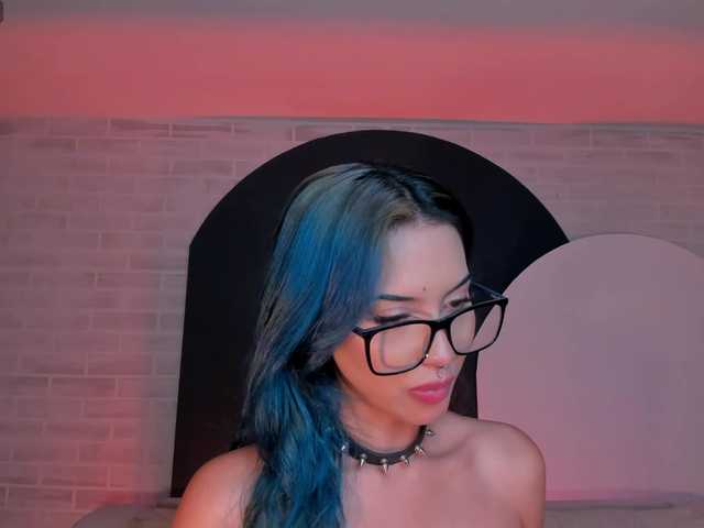 KayraLanne's BongaCams show and profile