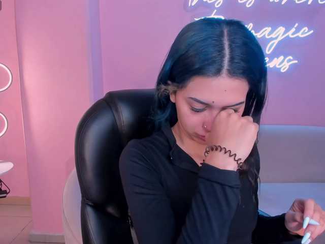 KayraLanne – webcam model profile photo