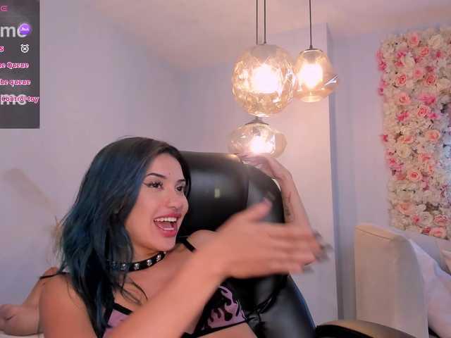 KayraLanne's BongaCams show and profile