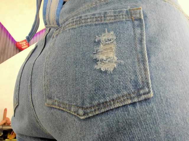 dannita-santini's BongaCams show and profile