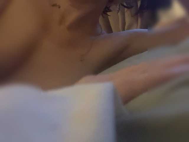 mananavaleeva's BongaCams show and profile