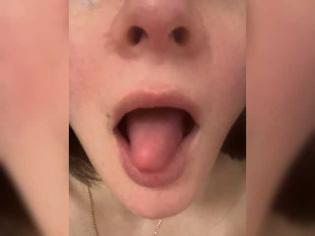 mananavaleeva's BongaCams show and profile