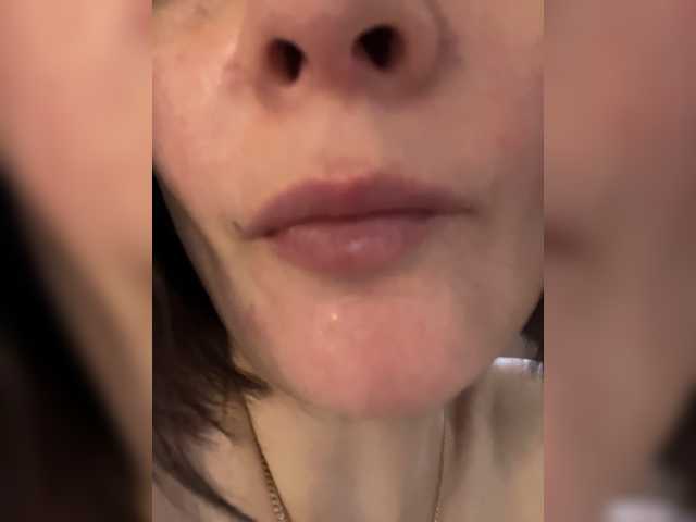 mananavaleeva's BongaCams show and profile