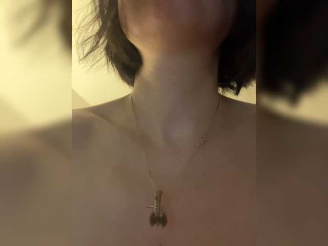 mananavaleeva's BongaCams show and profile