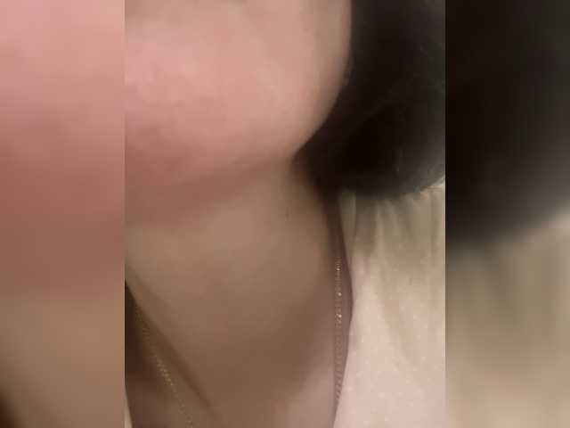 mananavaleeva's BongaCams show and profile