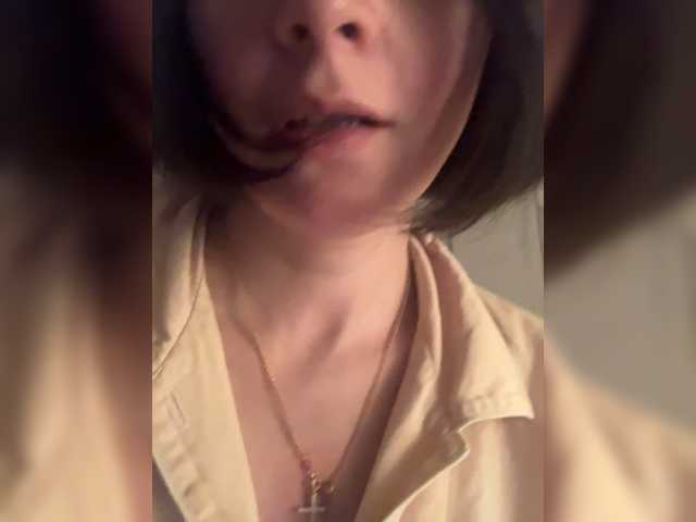 mananavaleeva's BongaCams show and profile