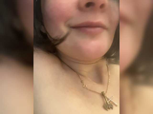 mananavaleeva's BongaCams show and profile