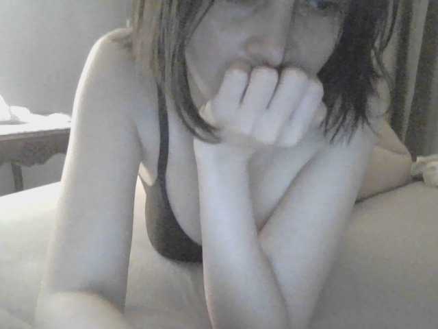 mananavaleeva's BongaCams show and profile