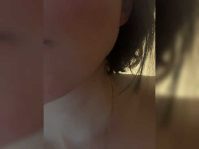 mananavaleeva's BongaCams show and profile